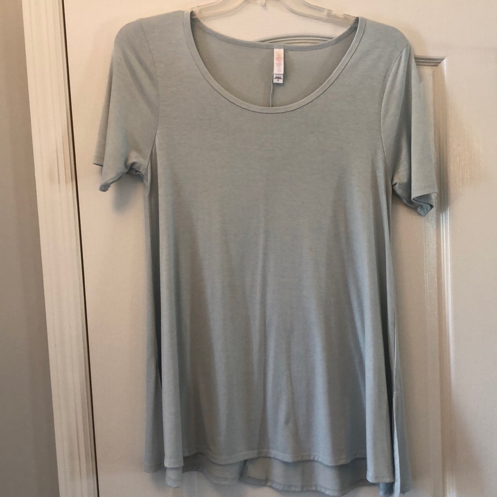 Lularoe top